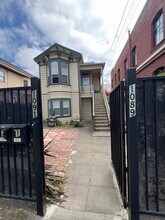 1089 59th St, Unit 1 in Oakland, CA - Foto de edificio - Building Photo