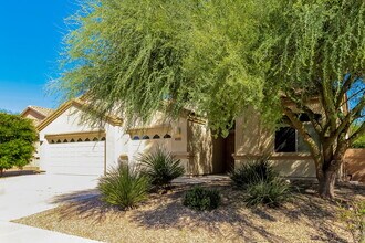 6498 W Castle Pines Way in Tucson, AZ - Building Photo - Building Photo