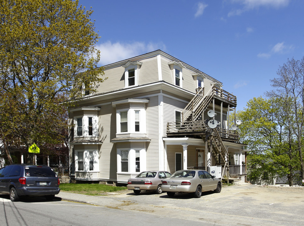 797 High St in Bath, ME - Foto de edificio