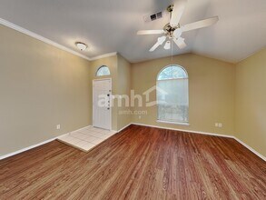 432 Round Rock Rd in Cedar Hill, TX - Building Photo - Building Photo