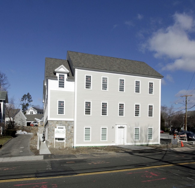 Mead House in Darien, CT - Foto de edificio - Building Photo