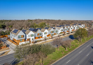 Parkside Condos in Austin, TX - Foto de edificio - Building Photo