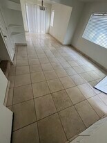 177 Village Circle Dr, Unit 3bd 2.5 bath condo in Lompoc, CA - Building Photo