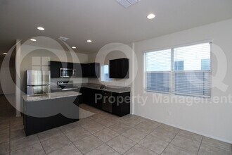3028 S 78th Dr in Phoenix, AZ - Building Photo - Building Photo