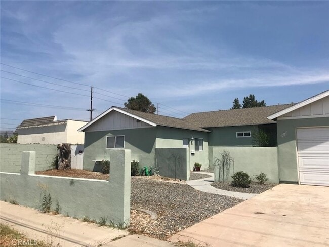 312 S Puente St in Brea, CA - Foto de edificio - Building Photo