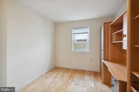 2629 E Madison St photo'
