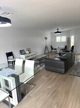 802 Andrews Ave in Delray Beach, FL - Building Photo - Building Photo