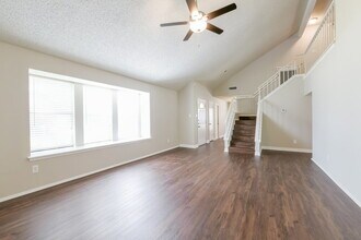 25302 Hollybush Ln in Spring, TX - Building Photo - Building Photo