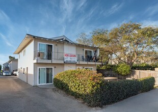 6578 Trigo Rd in Goleta, CA - Building Photo - Building Photo