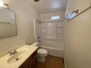 453 N Williams in Mesa, AZ - Foto de edificio - Building Photo