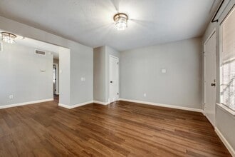 1328 S Henderson St in Fort Worth, TX - Building Photo - Building Photo