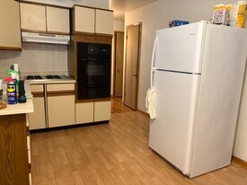 2611 W Logan Blvd, Unit 1S in Chicago, IL - Building Photo