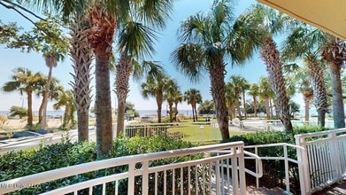 2230 Beach Dr, Unit P101 in Gulfport, MS - Building Photo - Building Photo