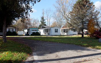 11 Electric St in Seville, OH - Building Photo - Building Photo