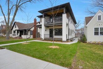 4929 Ewing Ave S, Unit 4927 - Unit 3 in Minneapolis, MN - Building Photo - Building Photo