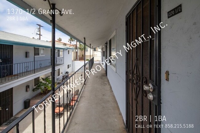 1370 1/2 Grand Ave in San Diego, CA - Building Photo - Building Photo