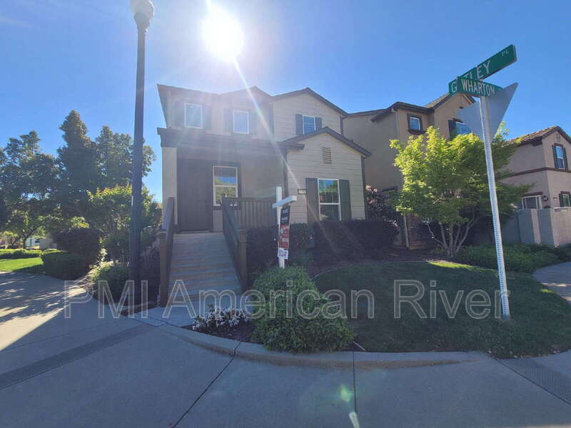2356 Wharton Ln in Roseville, CA - Building Photo