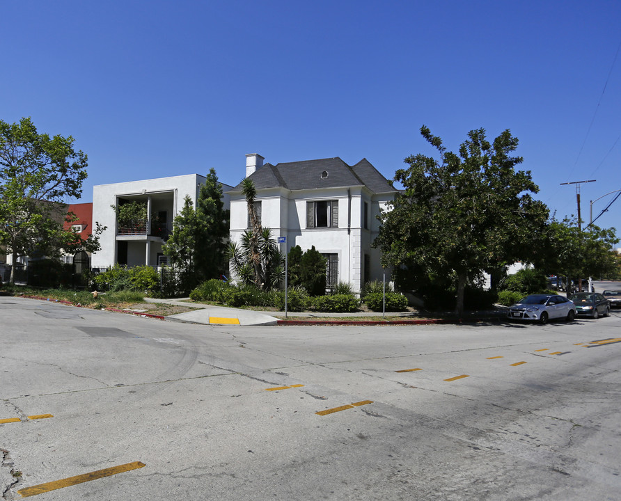 3964 W 7th St in Los Angeles, CA - Building Photo