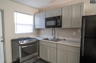 1022 S Montezuma Ave, Unit 2 in Phoenix, AZ - Building Photo - Building Photo