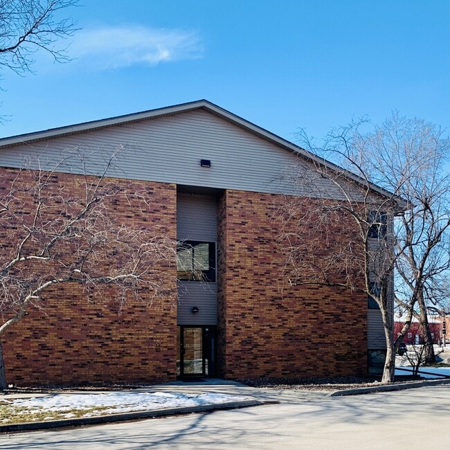 640 S. 4th St. in Ames, IA - Foto de edificio - Interior Photo