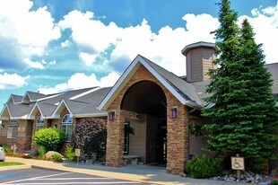 Graymayre Crossing Apartments