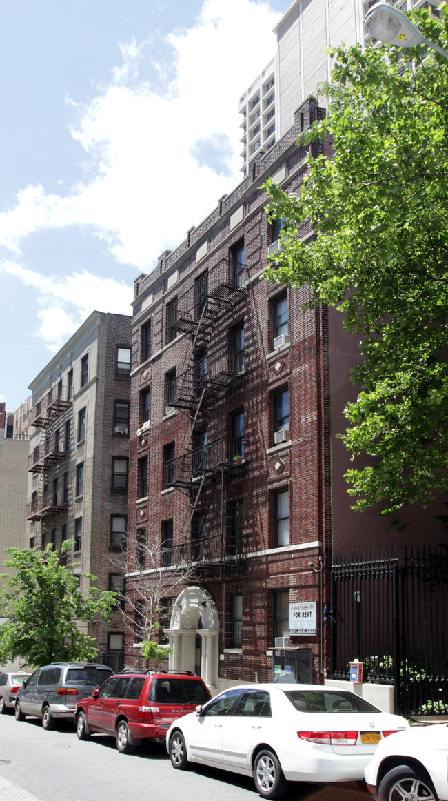 86 Haven Avenue in New York, NY - Building Photo - Building Photo