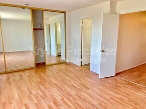 105 Gregory Ln in Vallejo, CA - Building Photo - Building Photo