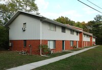 Apartamentos en Alquiler menos de $2600 que Permiten Mascotas en Mount