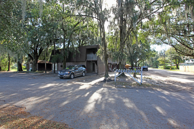 114 N Pearl St in Plant City, FL - Foto de edificio - Building Photo