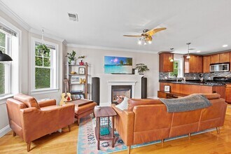 7 Fox St in Boston, MA - Building Photo - Building Photo