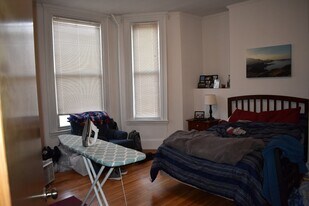 38 Newton St, Unit 1 in Boston, MA - Building Photo