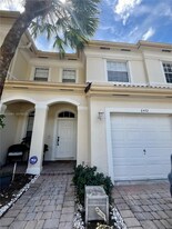 8472 SW 29th St in Miramar, FL - Building Photo