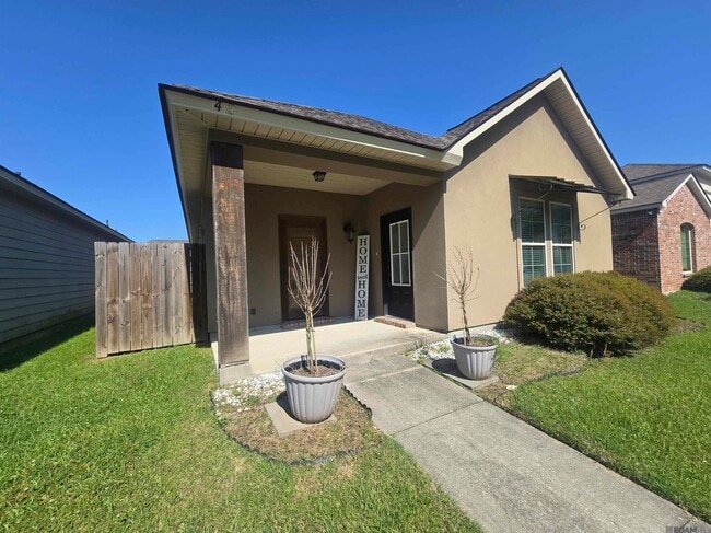 property at 1412 Alouette Dr