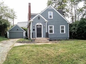 1328 Wakefield Ave in Dayton, OH - Building Photo