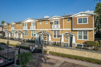 Cobblestone in Pomona, CA - Foto de edificio - Building Photo