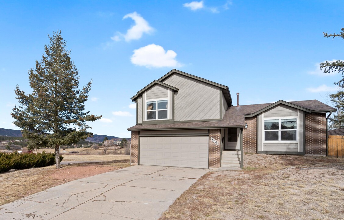 500 Trumbull Ln in Monument, CO - Building Photo