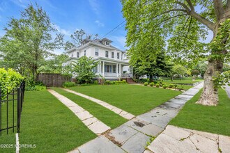 73 Maple Pl in Keyport, NJ - Building Photo - Building Photo