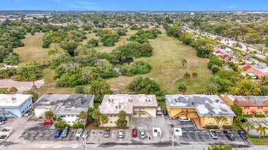 961 NW 45th St in Pompano Beach, FL - Building Photo - Building Photo