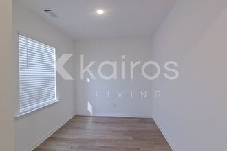 208 Birch Ave in Warner Robins, GA - Foto de edificio - Building Photo