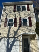 16 Ledgecrest Dr in Worcester, MA - Building Photo