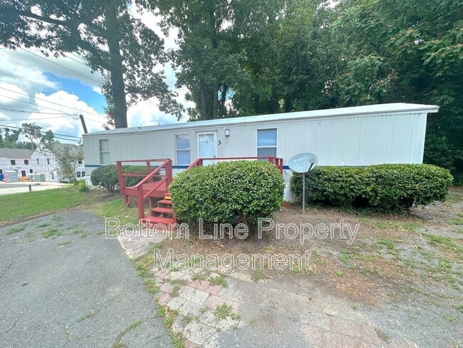 property at 4398 Havelock Ave