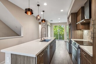 1805 16th St in Oakland, CA - Building Photo - Building Photo