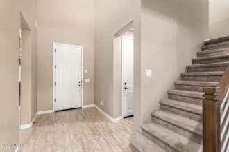 922 W Yellowstone Way in Chandler, AZ - Building Photo - Building Photo