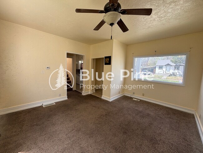 1350 Shipp Ave in Idaho Falls, ID - Building Photo - Building Photo