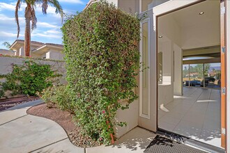 830 Hawk Hill Trail in Palm Desert, CA - Building Photo - Building Photo