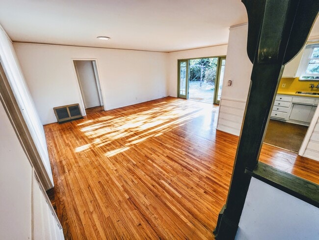 property at 12914 Rose Ave