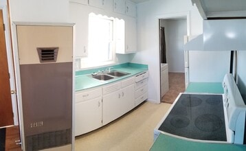 429 E Pine St in Riverton, WY - Building Photo - Building Photo