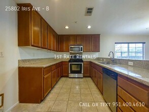 25802 Iris Ave in Moreno Valley, CA - Building Photo - Building Photo