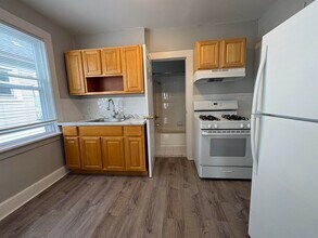 762 Forest St-Unit -3 in Kearny, NJ - Building Photo - Building Photo