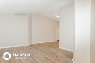430 Almansa St NE in Palm Bay, FL - Building Photo - Building Photo
